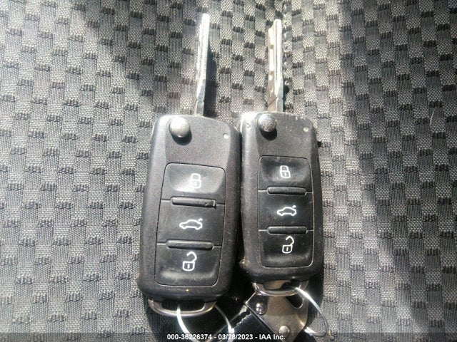 2012 VOLKSWAGEN JETTA SEDAN S VIN: 3VW2K7AJ8CM383249