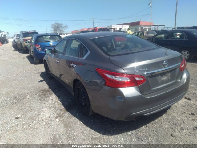 1N4AL3AP0HN315474 Nissan ALTIMA 2.5