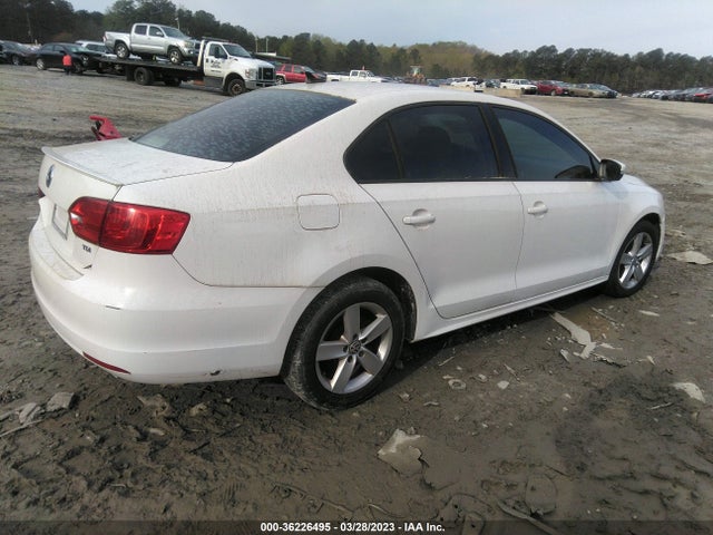 2012 VOLKSWAGEN JETTA SEDAN TDI VIN: 3VWLL7AJXCM083567