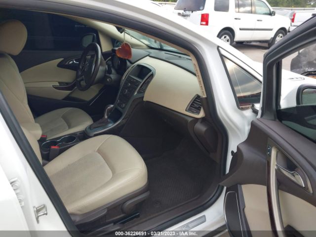 1G4PR5SK4E4163410 Buick Verano Convenience Group