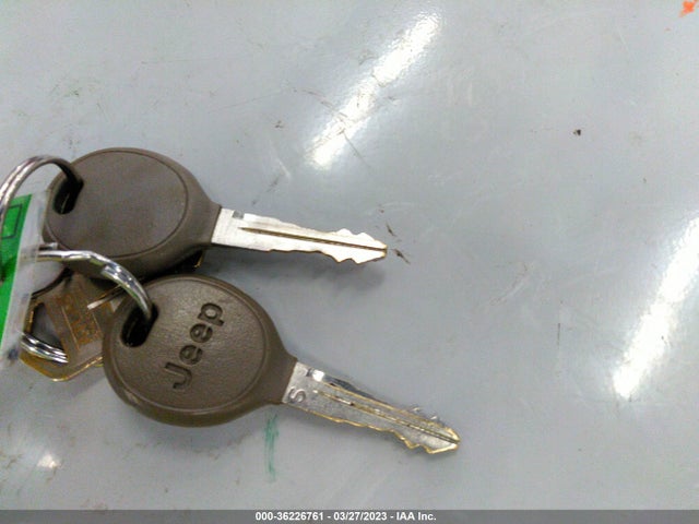 1C4NJPBA0GD582749 Jeep Patriot Sport