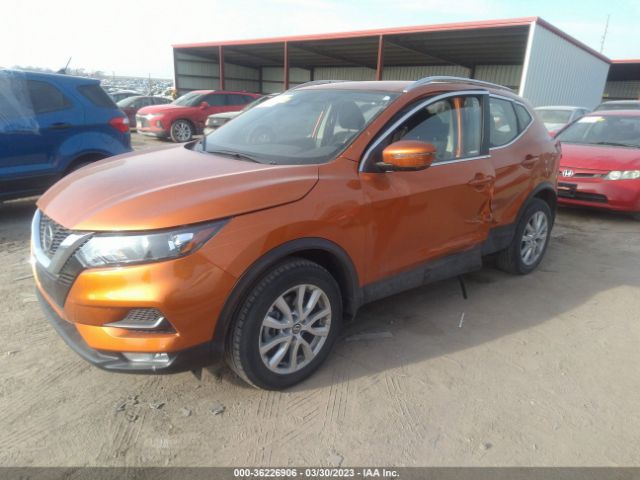 JN1BJ1CW8LW386070 Nissan Rogue Sport Sv