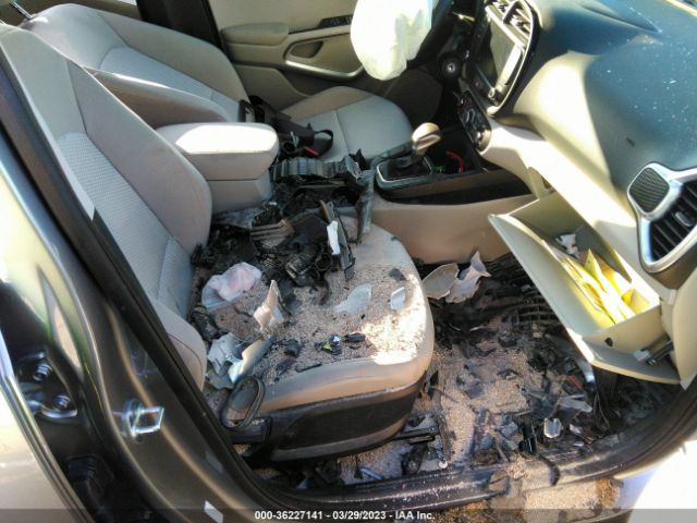 KNDJ23AU6P7845518 KIA SOUL LX