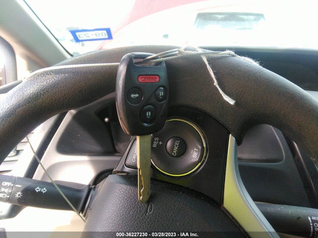 2013 HONDA CIVIC SDN LX VIN: 2HGFB2F54DH570430