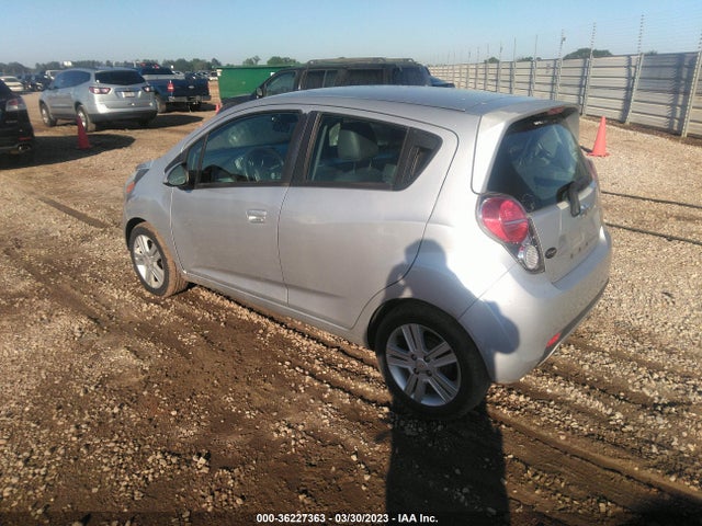 Chevrolet Spark Lt 2015 KL8CD6S98FC733767 Image 3