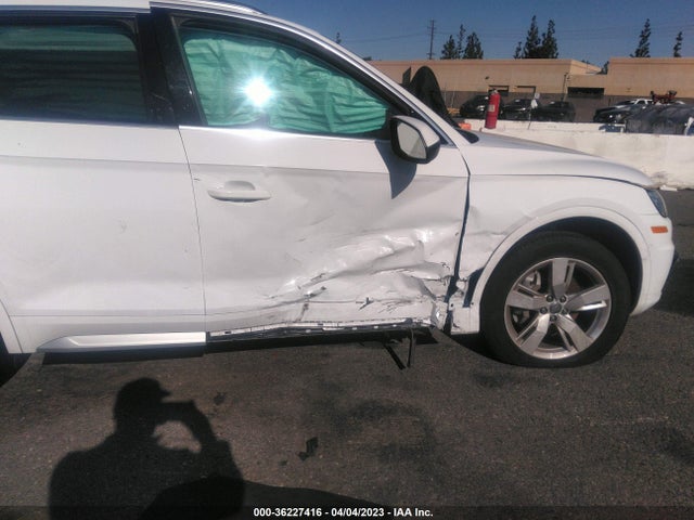 WA1ANAFY3K2076063 Audi Q5 PREMIUM