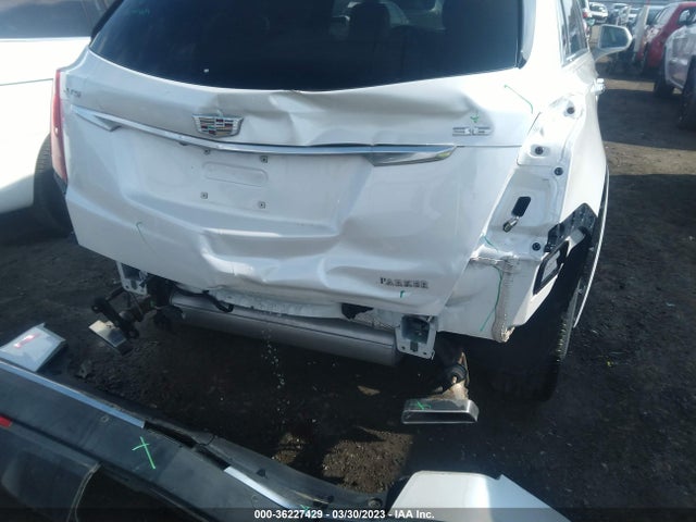 1GYKNCRS5KZ149450 Cadillac Xt5 Luxury Fwd
