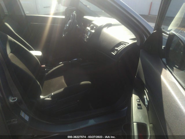 JA4AR3AUXGZ058646 Mitsubishi Outlander Sport 2.0 Es