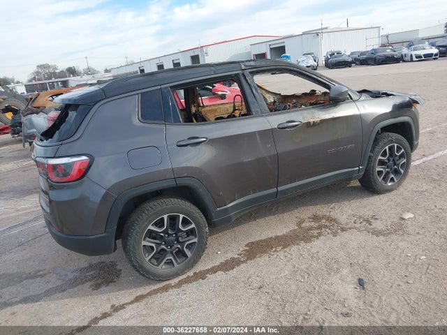 2019 JEEP COMPASS TRAILHAWK 4X4 VIN: 3C4NJDDB5KT770254