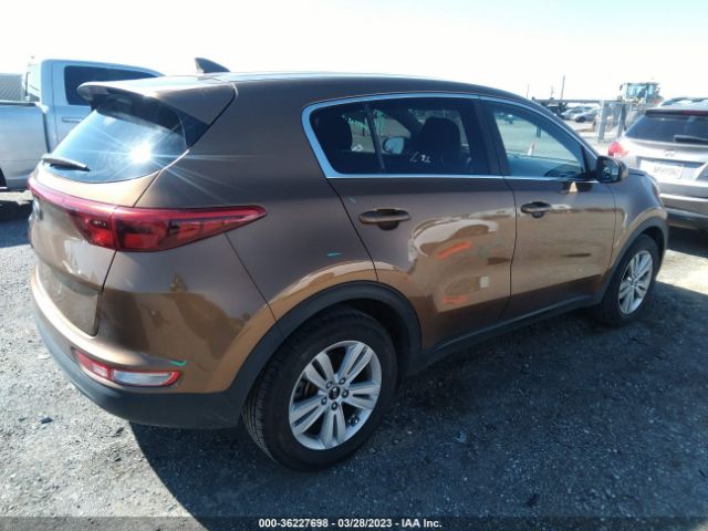 KNDPM3AC6H7064057 KIA Sportage Lx