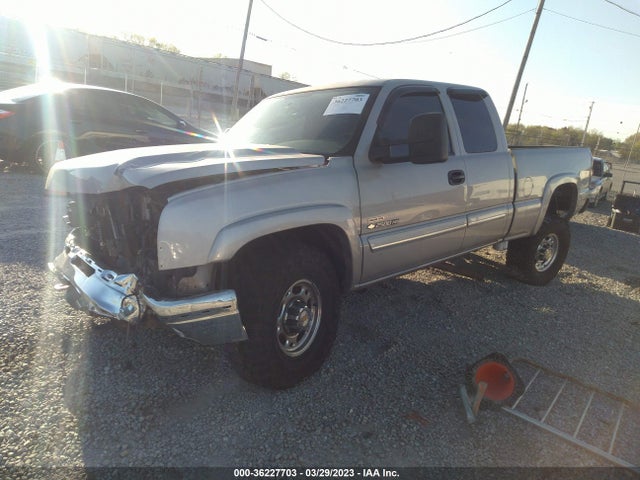 2005 CHEVROLET SILVERADO 2500HD LS VIN: 1GCHK29205E124471