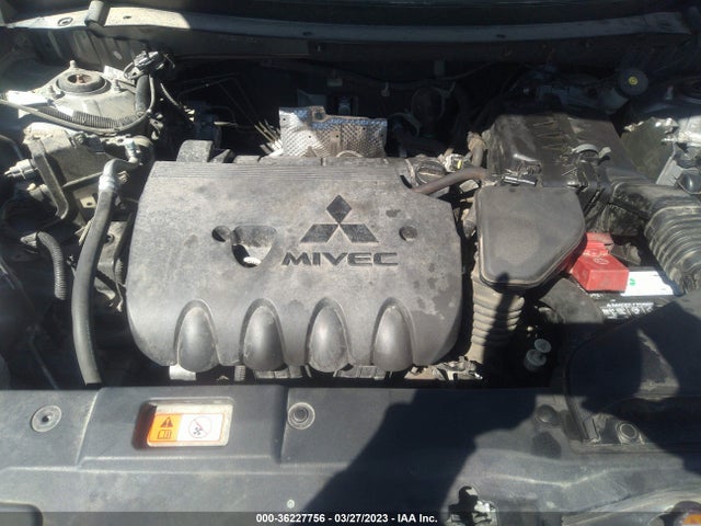 JA4AD2A39EZ011752 Mitsubishi Outlander Es