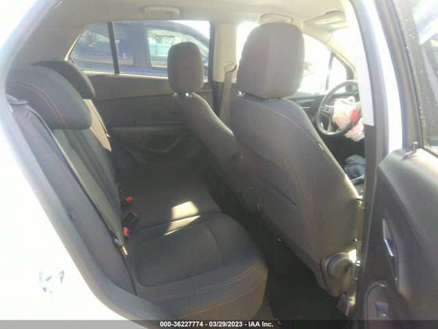 Chevrolet TRAX LS 2022 KL7CJKSM6NB527510 Image 9