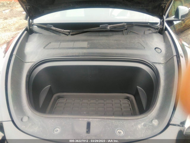 Tesla Model Y Performance 2021 5YJYGDEF8MF202000 Image 11