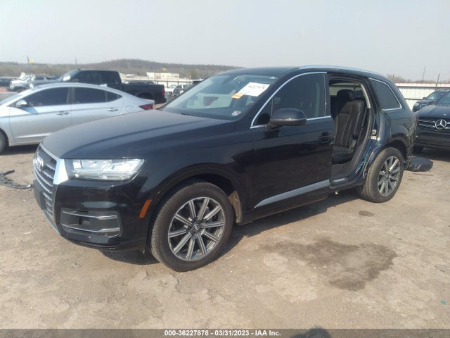 WA1LAAF73JD000678 Audi Q7 Premium Plus