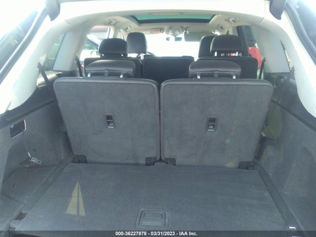WA1LAAF73JD000678 Audi Q7 Premium Plus