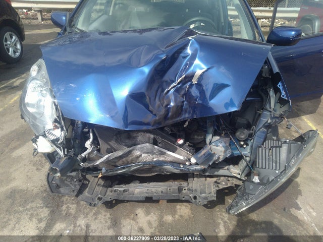 2013 HONDA FIT VIN: JHMGE8G31DC035387