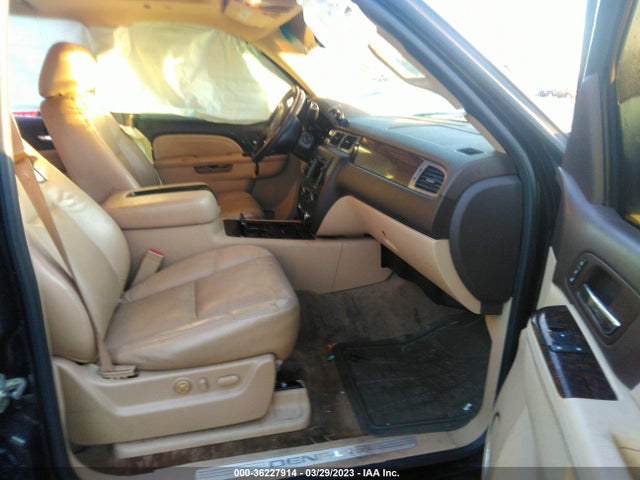 2010 GMC YUKON DENALI VIN: 1GKUKEEF0AR286097