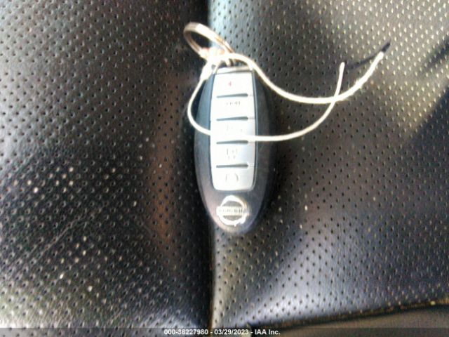 1N4AA6AP5GC426345 Nissan Maxima 3.5 Sv