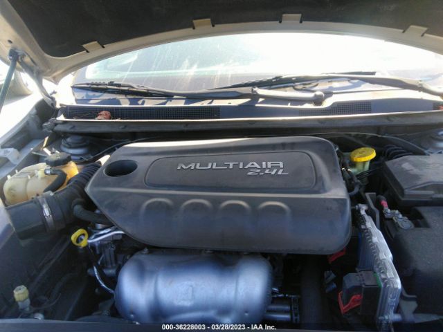 1C3CCCAB3FN635803 Chrysler 200 Limited