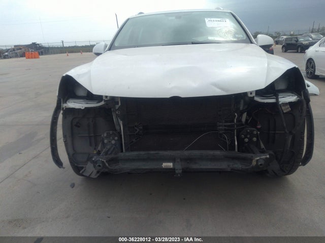 2015 Volkswagen Touareg, VIN: WVGEF9BP1FD002906