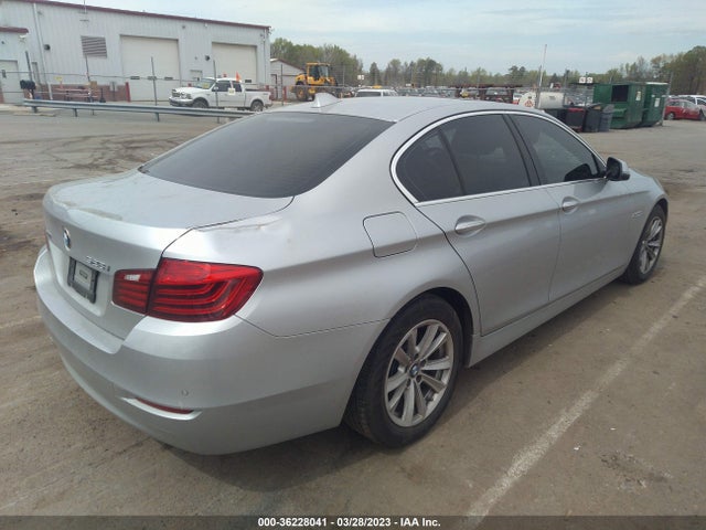 BMW 5 Series 528i Xdrive 2015 WBA5A7C52FG142804 Image 4