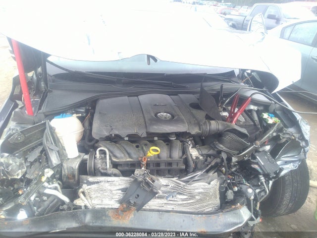 1VWAP7A35EC001911 Volkswagen Passat Wolfsburg Ed