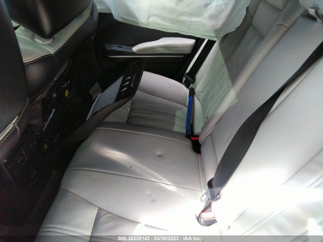 Chrysler 300 300s 2018 2C3CCAGG4JH141474 Image 8