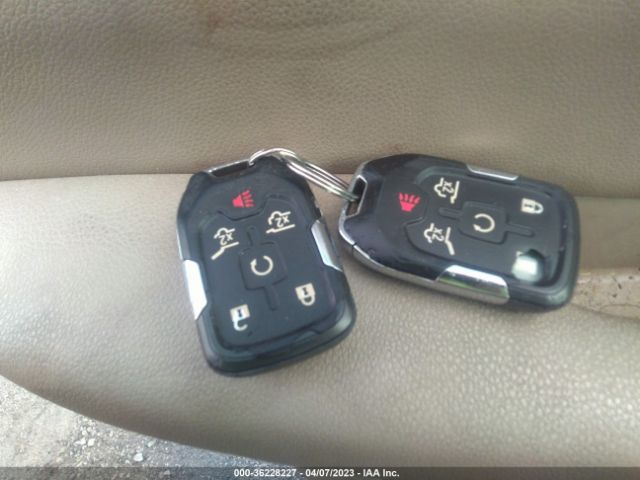 1GKS1GKC0JR318207 GMC Yukon Xl Slt