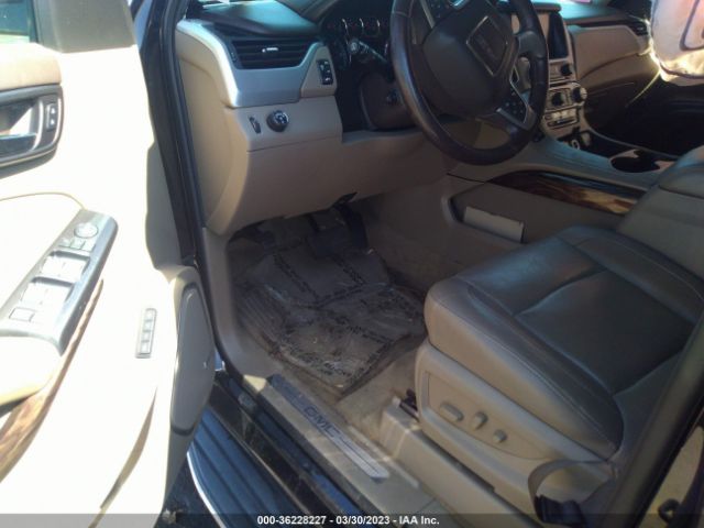 1GKS1GKC0JR318207 GMC Yukon Xl Slt