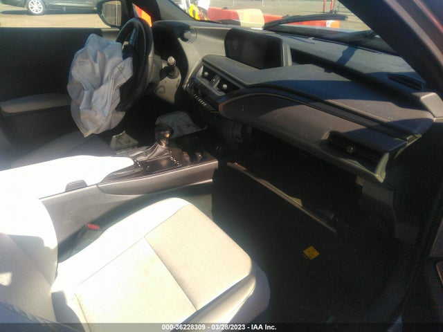 JTHX9JBH8L2033140 Lexus Ux Ux 250h