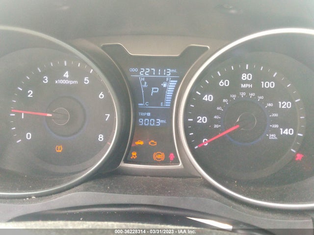 2012 HYUNDAI VELOSTER W/GRAY INT VIN: KMHTC6AD0CU028334