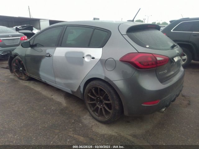KNAFZ5A39G5626257 KIA Forte 5-door Sx