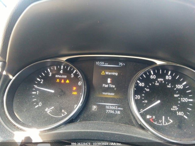 2015 NISSAN ROGUE S VIN: 5N1AT2ML6FC821926