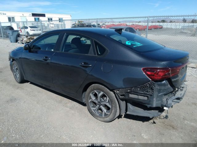 3KPF24AD4ME349429 KIA Forte Lxs