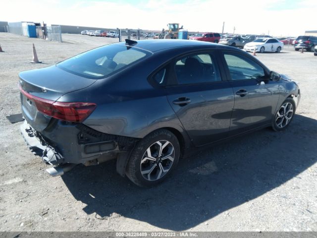 3KPF24AD4ME349429 KIA Forte Lxs