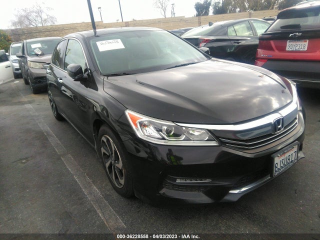 2016 1HGCR2F87GA107533 main image