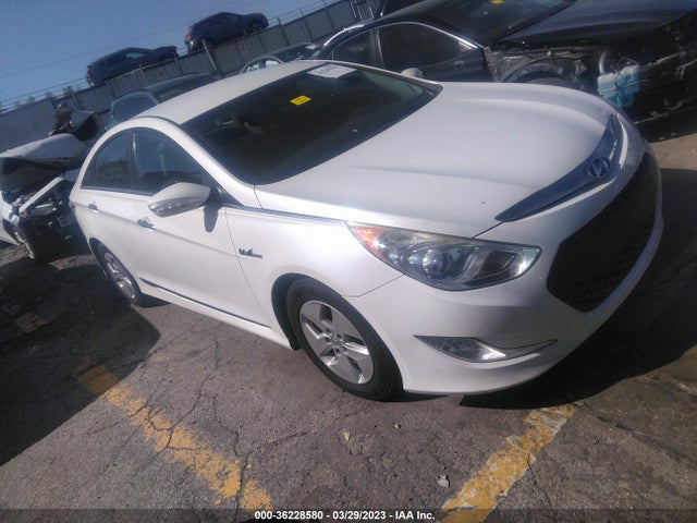 2012 HYUNDAI SONATA HYBRID VIN: KMHEC4A48CA041153
