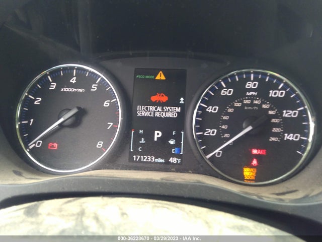 JA4AD3A35GZ015385 Mitsubishi Outlander Se