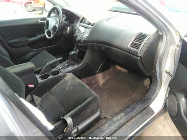 2006 HONDA ACCORD SDN VP VIN: 1HGCM56116A053633