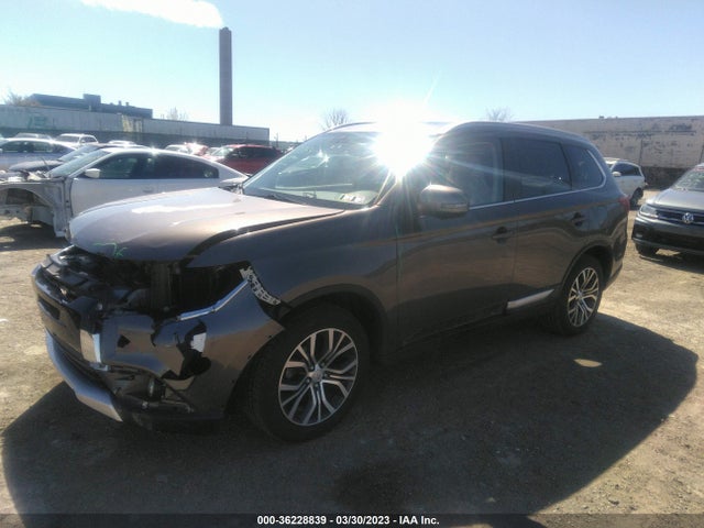 JA4AZ3A3XJZ044499 Mitsubishi Outlander Es/se/sel/le