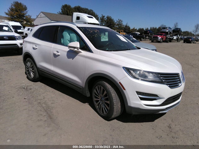 2015 Lincoln MKC, VIN: 5LMCJ2A95FUJ35181
