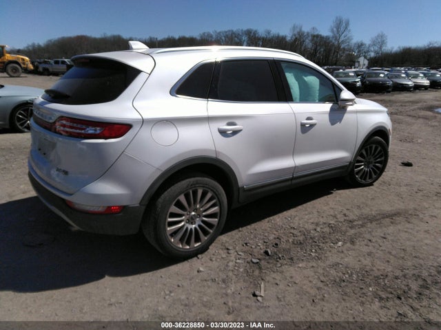 2015 Lincoln MKC, VIN: 5LMCJ2A95FUJ35181