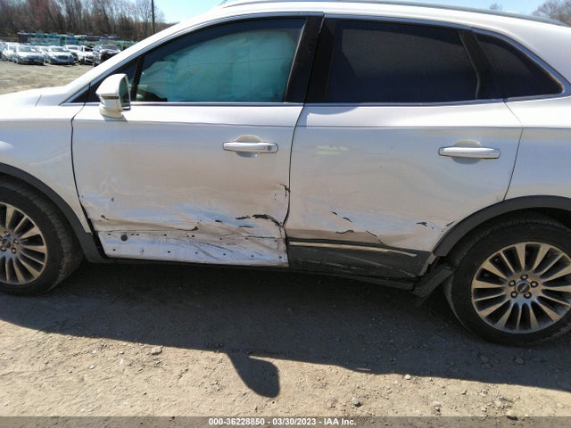 2015 Lincoln MKC, VIN: 5LMCJ2A95FUJ35181