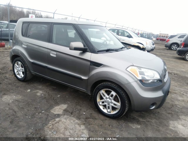 2010 KNDJT2A26A7177586 главное изображение