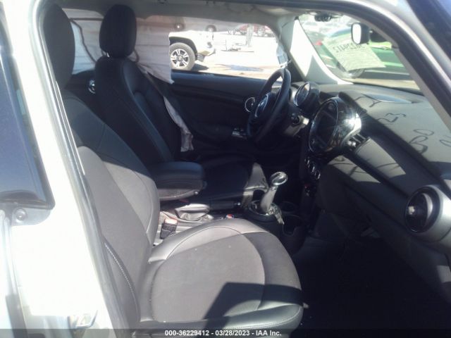 WMWXU1C55G2D10434 Mini COOPER HARDTOP 4 DOOR