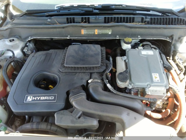 3FA6P0LU8HR202249 Ford Fusion Hybrid Se