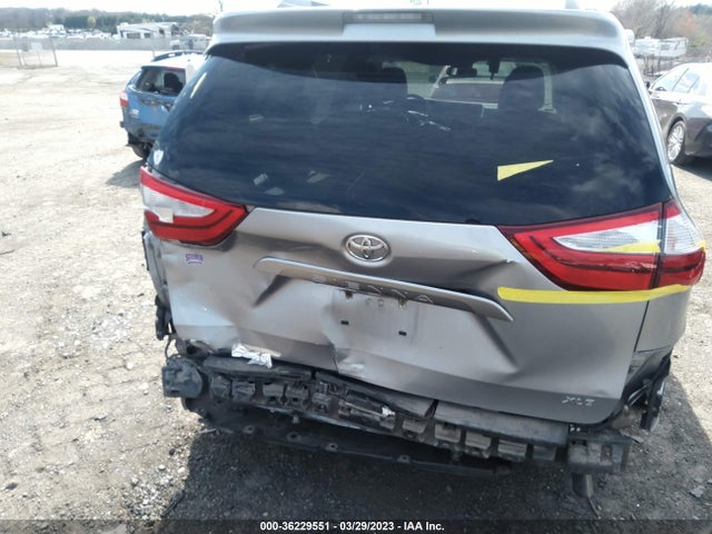 2015 TOYOTA SIENNA XLE/XLE AAS/LTD VIN: 5TDYK3DC3FS594835
