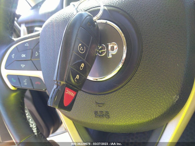 1C4PJMCS5GW357651 Jeep Cherokee 75th Anniversary