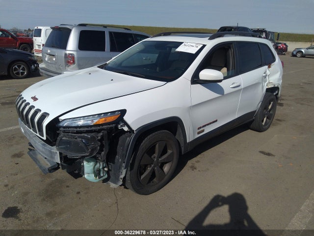 1C4PJMCS5GW357651 Jeep Cherokee 75th Anniversary